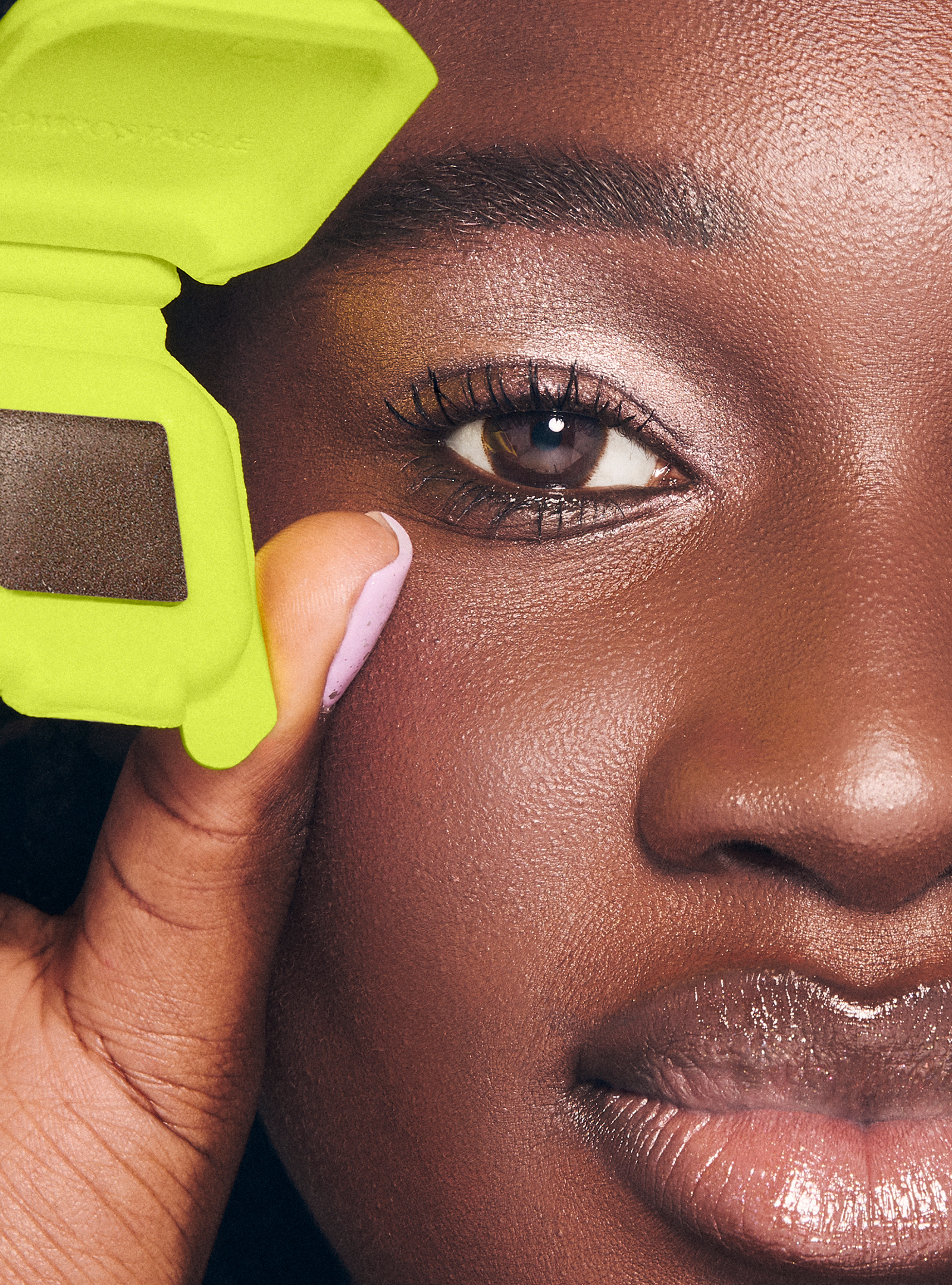 Wet Pebble (Deep Taupe)