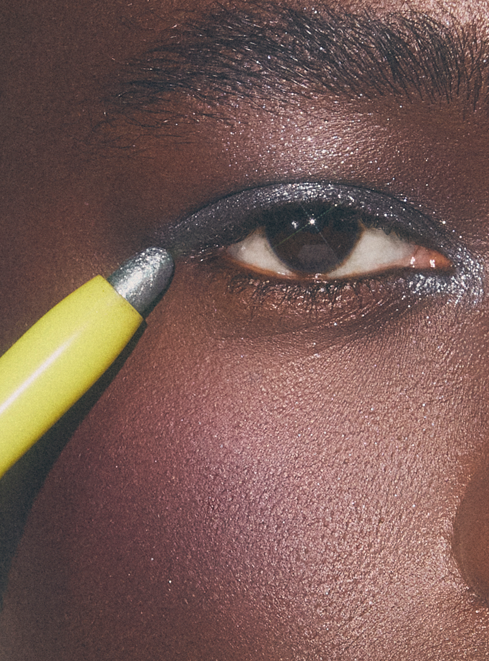 SPARKLESTIK EYE CRAYON – Half Magic