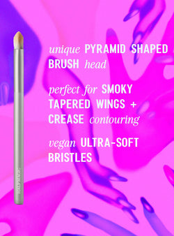 PYRAMID EYESHADOW BRUSH