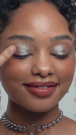Possessed Pearl (Cool Taupe With Icy Sparkle)