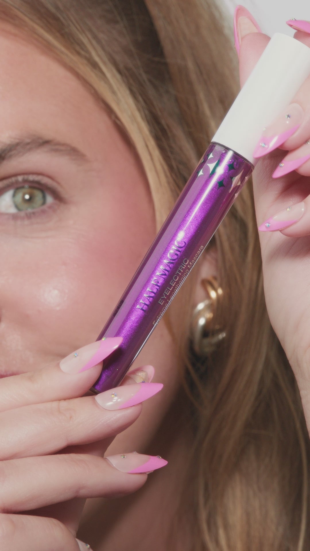EYELECTRIC EXTREME LENGTHENING MASCARA – Half Magic