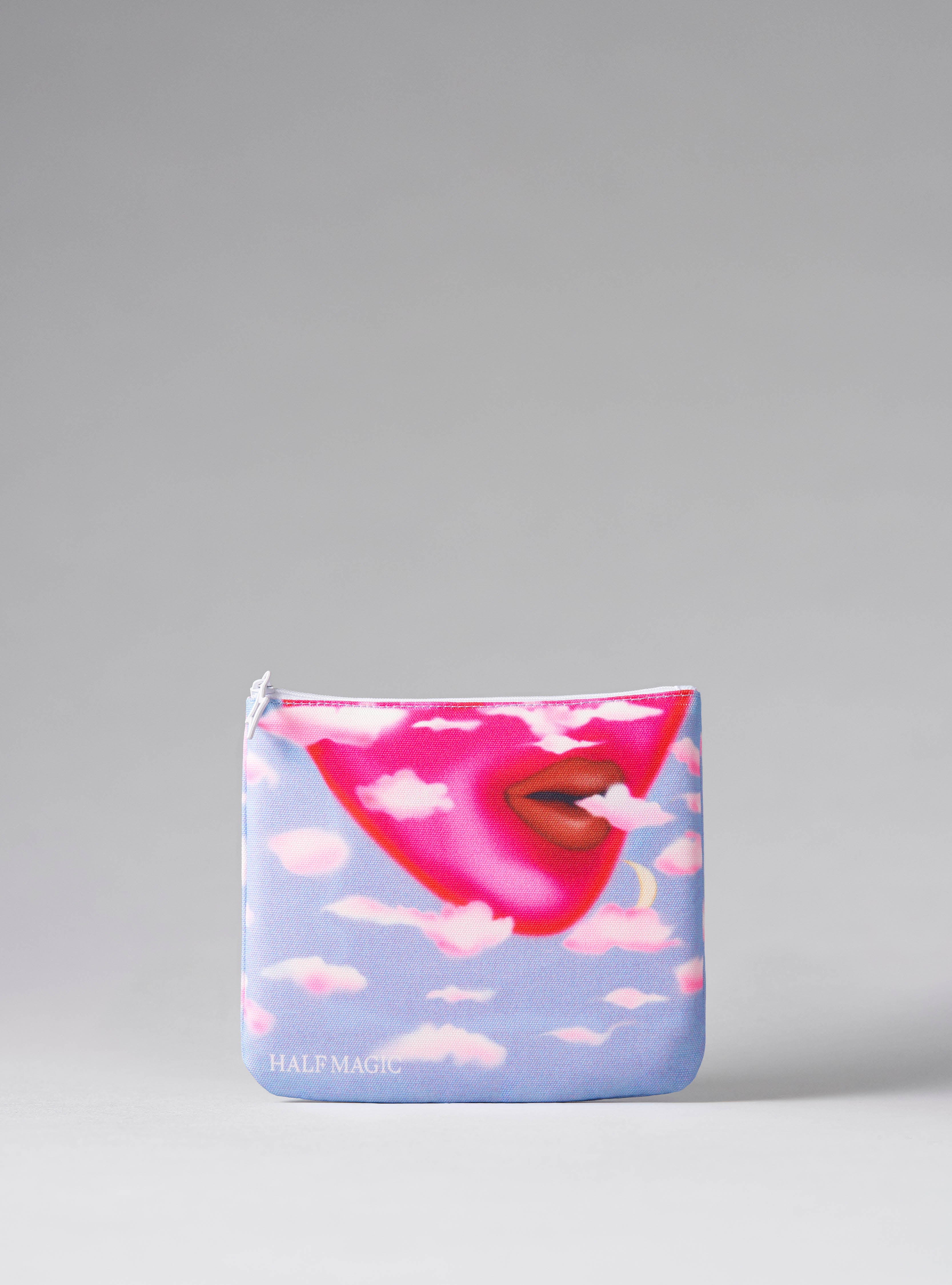 HALF MAGIC MAKEUP BAG No. 1